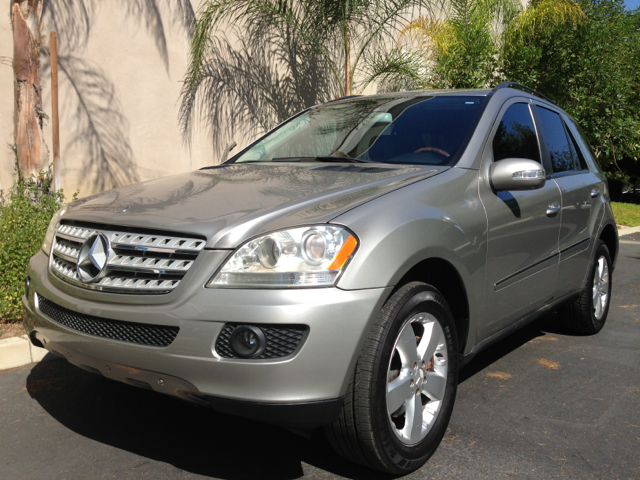 Mercedes-Benz M-Class 2006 photo 3