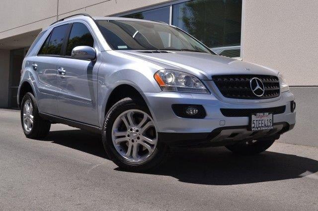 Mercedes-Benz M-Class 2006 photo 2