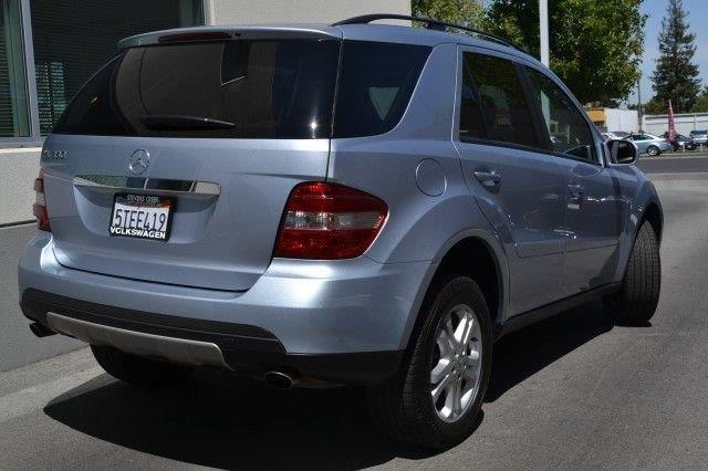 Mercedes-Benz M-Class 2006 photo 4