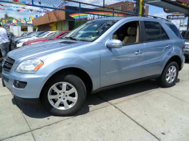 Mercedes-Benz M-Class T6 Turbo AWD SUV