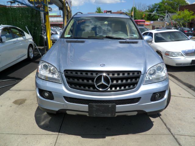 Mercedes-Benz M-Class 2006 photo 4