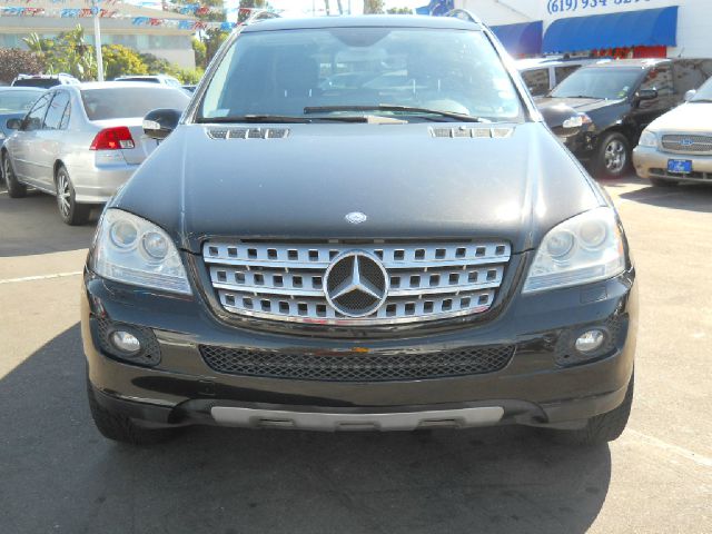 Mercedes-Benz M-Class SES 5dr SUV