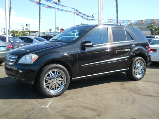 Mercedes-Benz M-Class 2006 photo 3