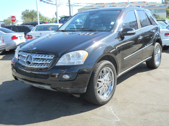 Mercedes-Benz M-Class 2006 photo 4
