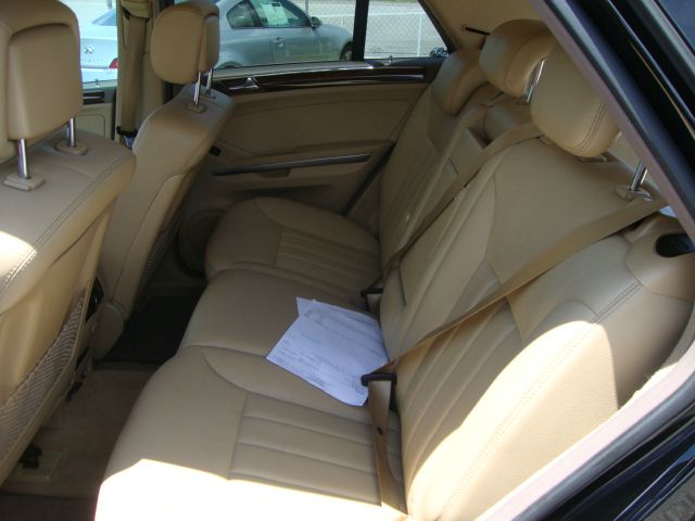 Mercedes-Benz M-Class 2006 photo 12