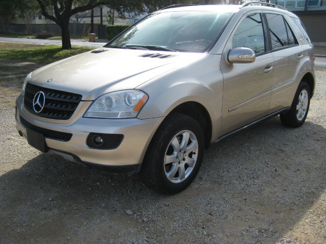 Mercedes-Benz M-Class 2006 photo 4