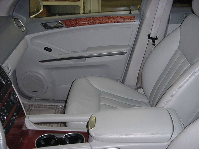 Mercedes-Benz M-Class 2006 photo 2