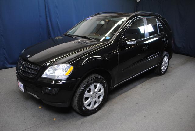 Mercedes-Benz M-Class 2007 photo 2