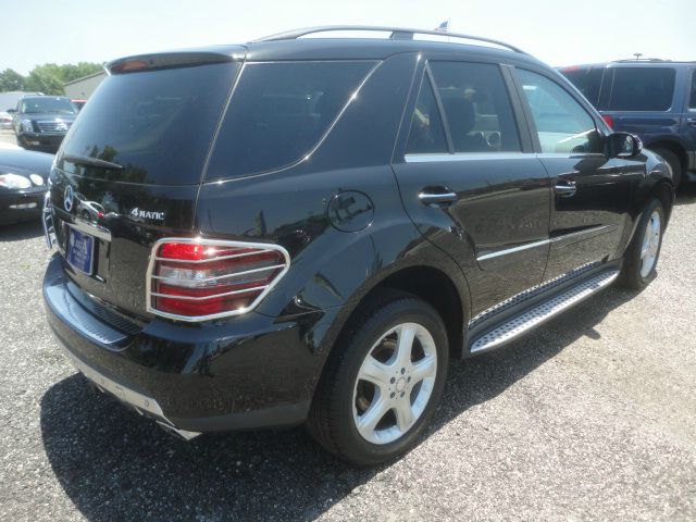 Mercedes-Benz M-Class GS 2+2 SUV