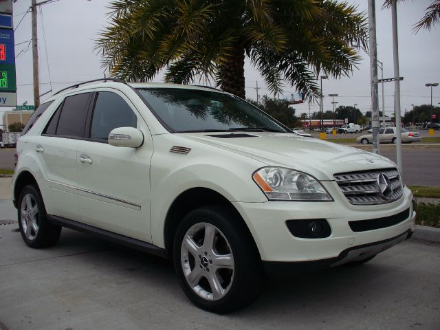 Mercedes-Benz M-Class 2008 photo 1