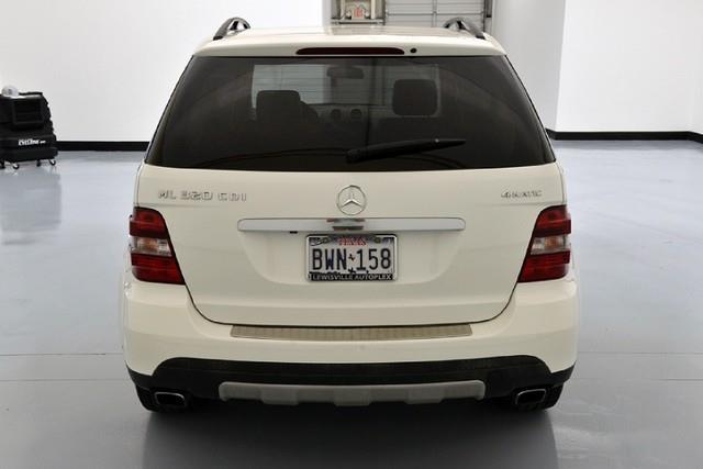 Mercedes-Benz M-Class 2008 photo 1