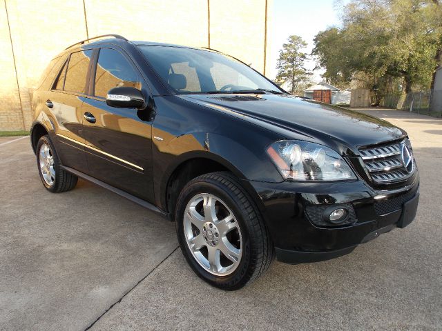 Mercedes-Benz M-Class SES 5dr SUV