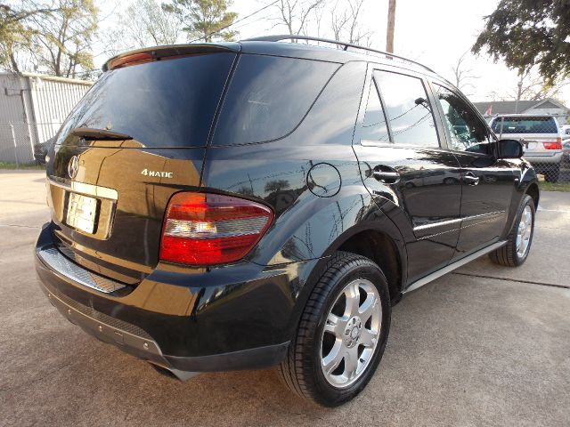 Mercedes-Benz M-Class 2008 photo 4