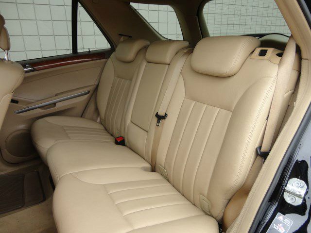 Mercedes-Benz M-Class 2008 photo 8