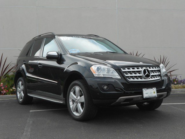 Mercedes-Benz M-Class 2009 photo 2