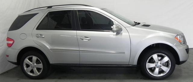 Mercedes-Benz M-Class 2009 photo 1