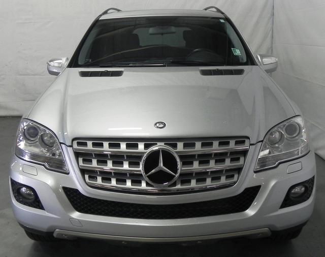 Mercedes-Benz M-Class 2009 photo 3