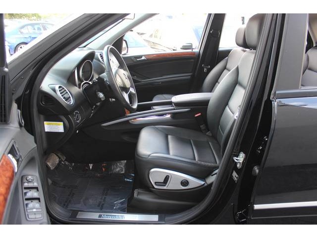 Mercedes-Benz M-Class 2009 photo 3