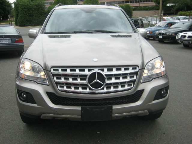 Mercedes-Benz M-Class 2009 photo 24