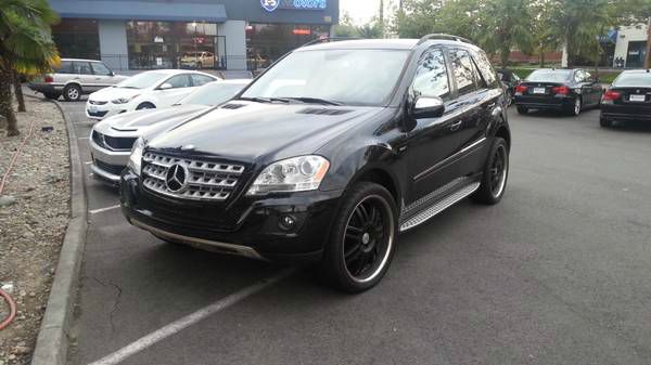 Mercedes-Benz M-Class 2009 photo 2