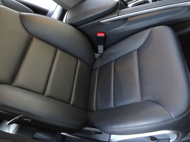 Mercedes-Benz M-Class 2010 photo 1