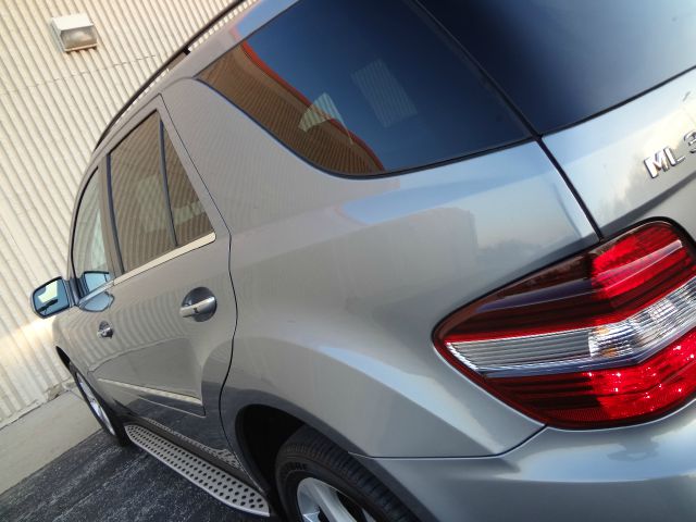 Mercedes-Benz M-Class 2010 photo 50