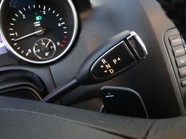 Mercedes-Benz M-Class 2010 photo 56