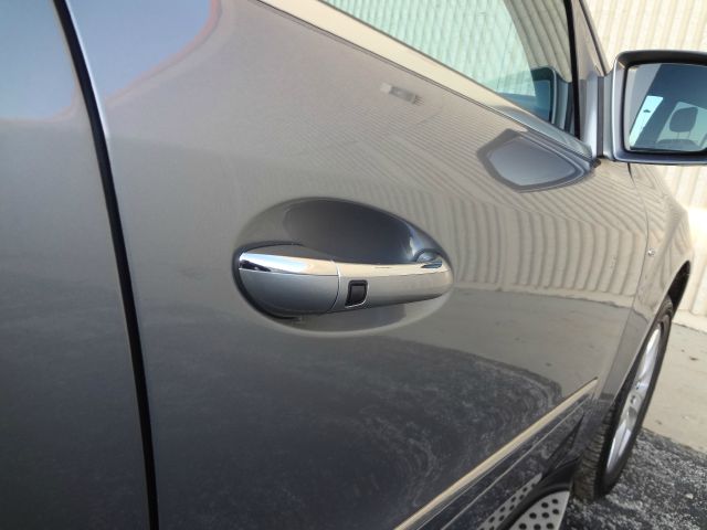 Mercedes-Benz M-Class 2010 photo 7