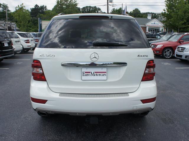 Mercedes-Benz M-Class 17583.21 SUV