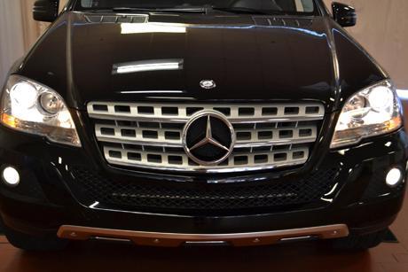 Mercedes-Benz M-Class 2011 photo 1