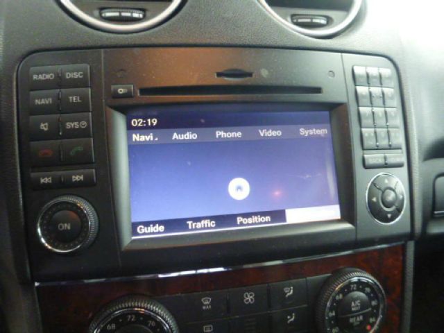 Mercedes-Benz M-Class 2011 photo 1