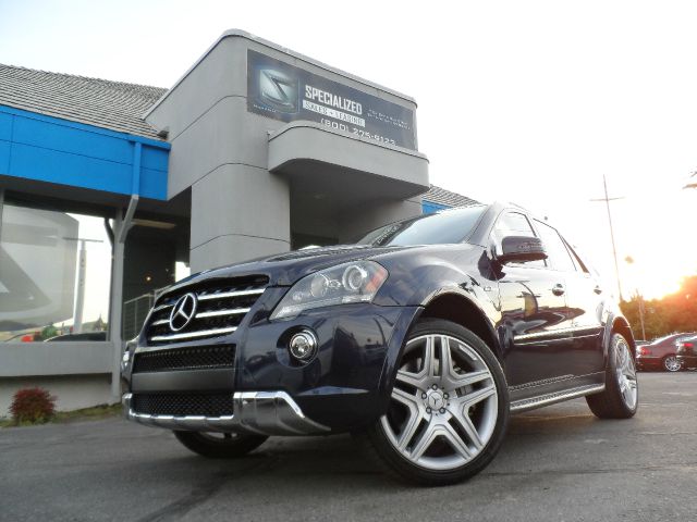 Mercedes-Benz M-Class 2011 photo 1