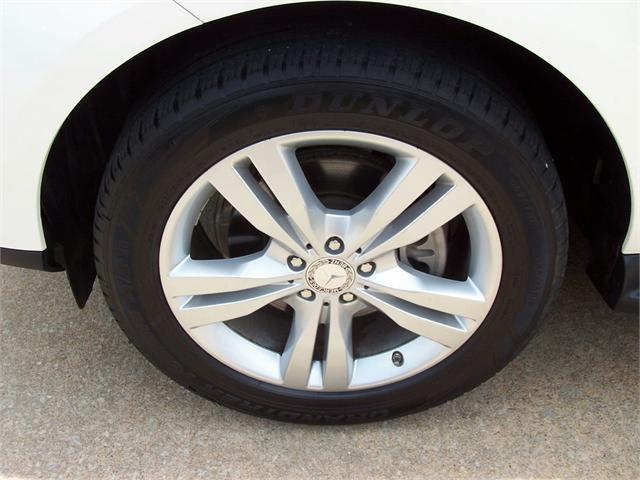 Mercedes-Benz M-Class 2012 photo 2