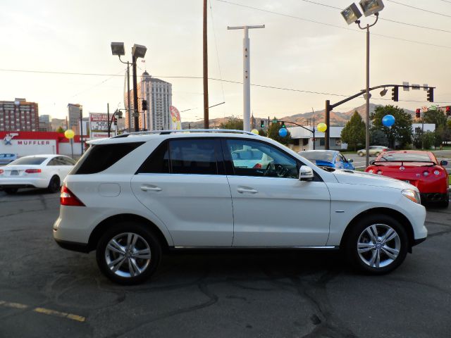 Mercedes-Benz M-Class Gl 2x2 SUV