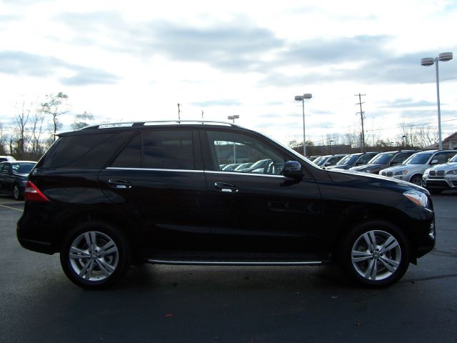 Mercedes-Benz M-Class 2013 photo 4