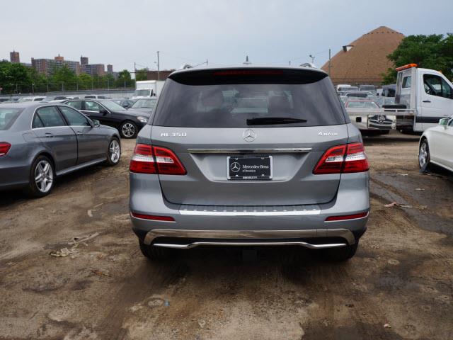 Mercedes-Benz M-Class Unknown SUV