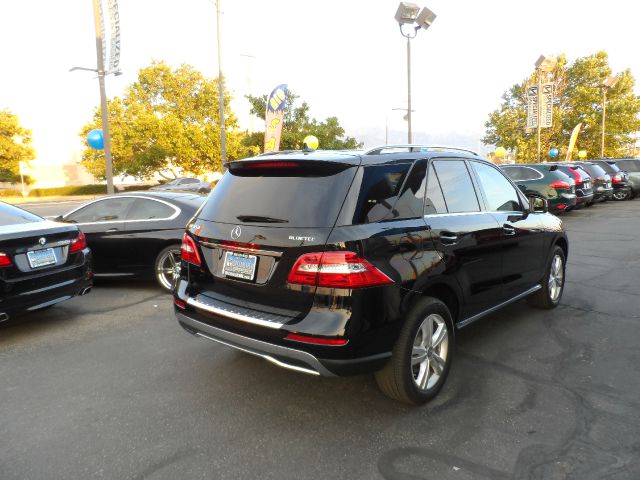 Mercedes-Benz M-Class Power Wagon SUV