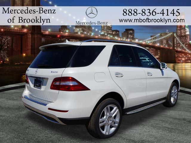 Mercedes-Benz M-Class Gl 2x2 SUV