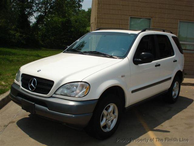 Mercedes-Benz M Class 1998 photo 2