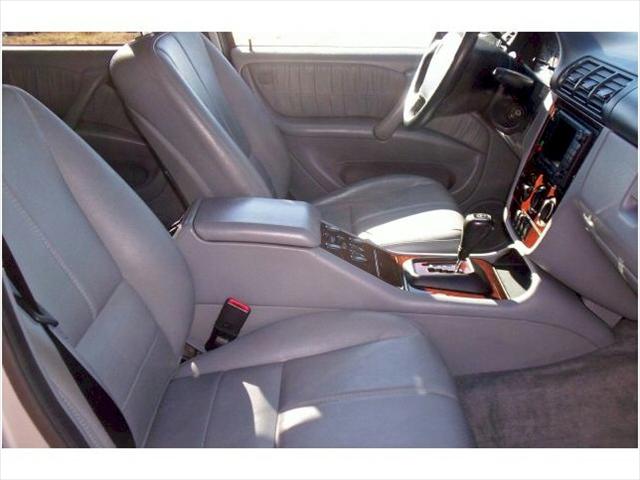 Mercedes-Benz M Class 2000 photo 5