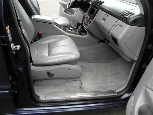 Mercedes-Benz M Class 2000 photo 2