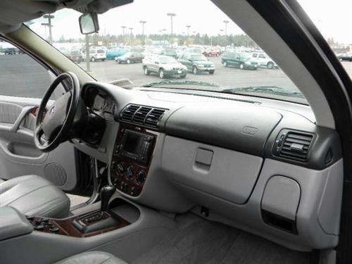 Mercedes-Benz M Class 2000 photo 4