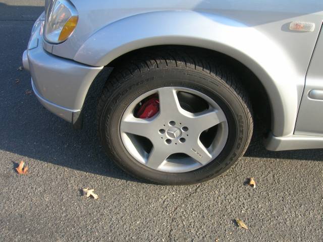 Mercedes-Benz M Class 2001 photo 1