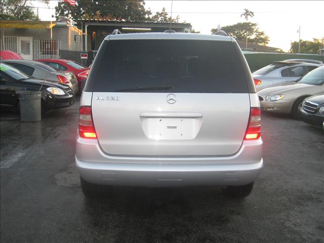 Mercedes-Benz M Class 2001 photo 4