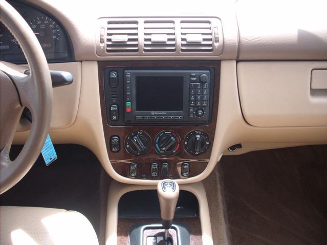 Mercedes-Benz M Class 2001 photo 3