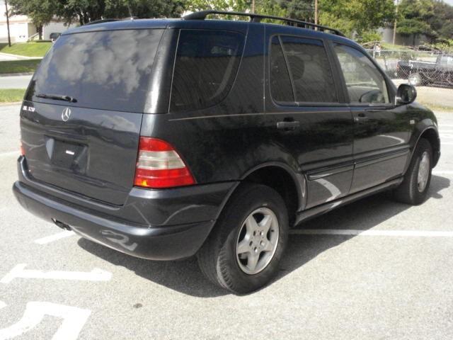 Mercedes-Benz M Class 2001 photo 3