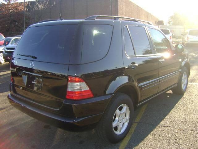 Mercedes-Benz M Class 2001 photo 5