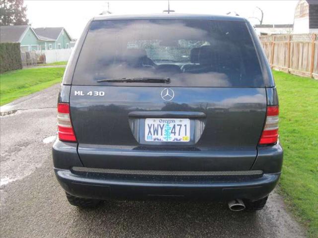 Mercedes-Benz M Class 2001 photo 3