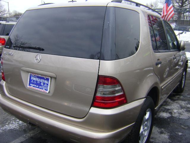 Mercedes-Benz M Class 2001 photo 3