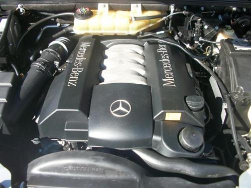 Mercedes-Benz M Class 2001 photo 1